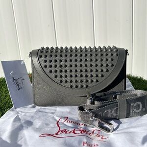CHRISTIAN LOUBOUTIN FUNKY CROSSBODY BAG SMOKE GRAY LEATHER SPIKES LOGO STRAP NEW